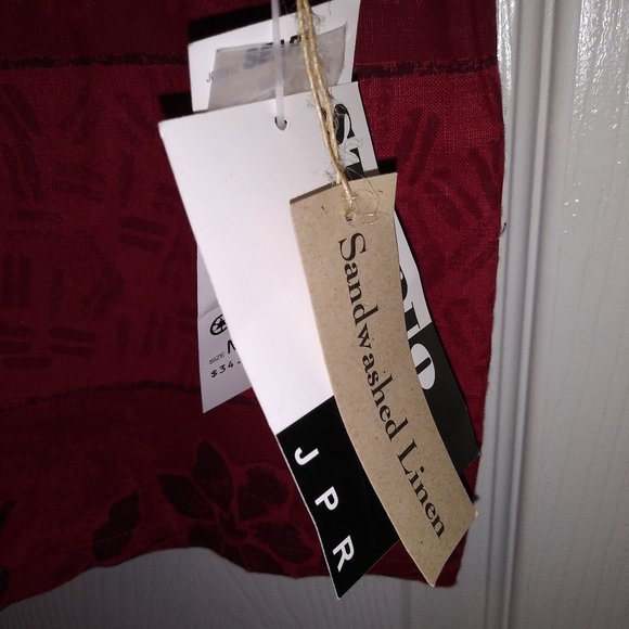 women's top. Brand: Studio by JPR NWT M 10-12 - Picture 2 of 4